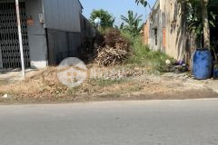 Chủ gửi 200m2 đất gần chợ bình chánh giá 1,5 tỷ sô hồng riêng