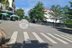 Bán lô đẹp đường 29 vương thừa vũ rộng 16m. kđt phước long a