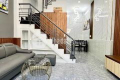 Bán nhà hẻm 76 đường nguyễn sơn quận tân phú 5 tỷ tl, hẻm xe hơi gần tiện ích, khu dân trí cao