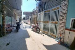 Bán nhà 4x12 đúc lửng 3 pn đường xe hơi