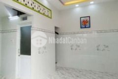 Bán nhà nhỏ sổ hồng riêng p 15q8