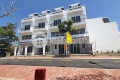 Cần sang lại 120m2 khu biệt thự