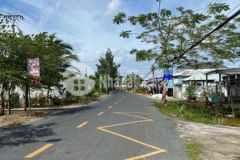 Bán căn nhà mặt tiền tỉnh lộ 926 thuộc phong điền