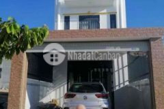 Nhà mới xây 1trệt3lâu sau bệnh viện tx tân uyên