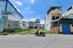 Mặt tiền nhựa giang cự vọng 5 8x19 sổ hồng riêng