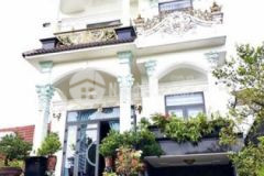 Biệt thự gỗ 390m2 siêu đẹp và lộng lẫy bình dương