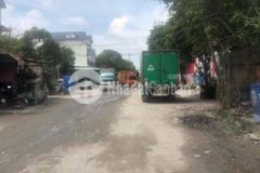 Nhà hẻm xe tải quốc lộ 1a dt 10x34m 2 lầu 36 pn