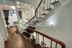 Bán nhà xuân thủy 39m2 4 tầng ngõ to 4tỷ15