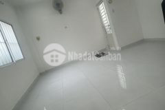 Đầu tư kinh doanh nhà quận 1 tphcm giá rẻ 2 tỷ 700. 0932980565 viễn phương.