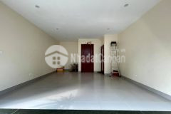 Cho thuê mặt bằng kinh doanh 20m2 mặt phố thụy khuê mới dốc tam đa nối ra văn cao.lh0823200999