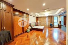 Hiếm,bán nhà đẹp phố trần bình,cầu giấy,2 thoáng,55m,4t giá 6.8 tỷ.lh 0966866250