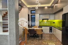 Bán nhà 4 tầng 100m đến đại học văn hóa đỗ xuân hợp, quận 9 chỉ 3 tỷ nhỉnh.