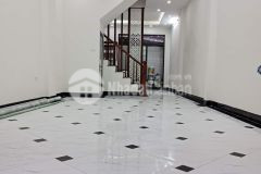 Bán nhà giáp bát nhà mới, 2 thoáng vv, gpxd 5 tầng, gần oto, gần bãi gửi oto nhỉnh 7tỷ