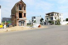 Bán đất mặt tiền lê thánh tôn nối dài