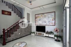 Nhà mới xây 100 full nội thất sổ hồng riêng