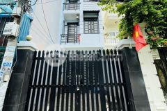 Sang nhanh nhà 2 lầu hxh phạm hữu lầu, phường phú mỹ, quận 7