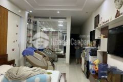 Nhà mặt tiền đường đường 9 phước bình chỉ 11 tỷ tl