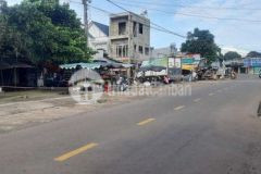 Đất ngộp 5x20 lô góc 2 mặt tiền gần chợ trường học