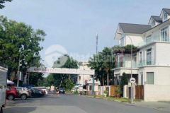 Bán căn góc 2 mt đường 16m sadeco phước kiểng