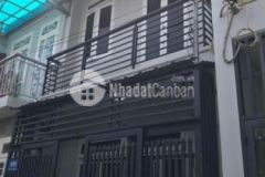 Bán gấp nhà đúc 1 lầu 2 phòng ngủ đường ht q 12