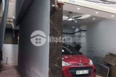 Nhà đức giang oto vào lô góc ngõ thông oto