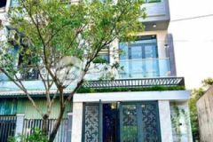 Nhà 3 tầng đường lê thiệt sát biển
