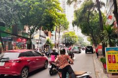 Bán nhà đường tô hiệu, ô tô đỗ cửa, dt 36m giá 4.55 tỷ.