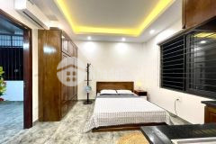 Bán nhà mới đẹp ngõ 68 cầu giấy, 42m 5t giá 6.6 tỷ, gần quận uỷ, gần hồ, an sinh đỉnh