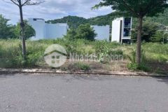 Ra gấp lô 63m2 đường 13m đông nam