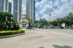 Nhà diện tích to 294m2 ngang 15m ô tô đổ cửa q7