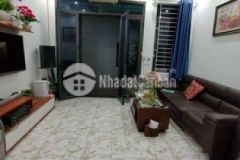 Bán nhà dân xây tại vĩnh hưng 35m 3 tầng 2 ngủ