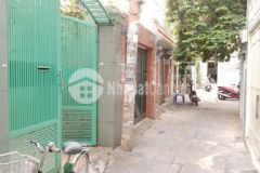 Nhà 1 trệt 2 lầu nở hậu