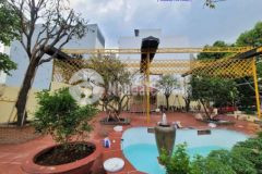 Đất góc hai mặt tiền đang kinh doanh quán cà phê