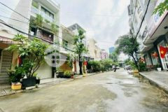Bán nhà hẻm 12m nguyễn cửu đàm dt 4x14m cấp 4