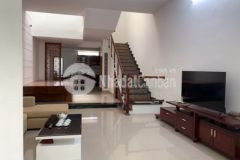 Cần bán nhà mặt tiền tùng thiện vương