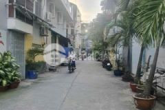 Hẻm 5m 3 tầng btct 60m2 cmt8 p5 tân bình