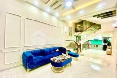 9 siêu phẩm nhà 4 5 tầng nở hậu mặt ngõ kiều