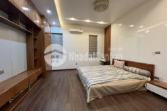 Bán nhà mặt đường to kđt phía tây, tp hd, 80m2, 5 tầng, mt 5m, đường 23.5m, gara oto