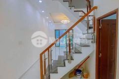 Bán nhà cách hxh cmt8 q10 nhà mới xây