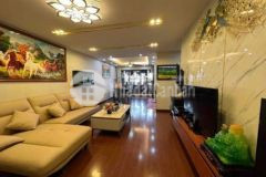 3pn 82m full nội thất tầng trung view hồ toà hh2