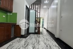 Bán nhà ngõ 141 giáp nhị, mới, đẹp, sđcc, 40m2, 5 tầng, 4.55 tỷ 0972369499.