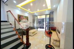 Ngộp bán gấp căn nhà tâm huyết, hẻm xe hơi thông 5 tầng cách mặt tiền 8 bước chân