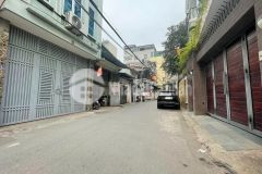 Bán gấp nguyễn khang 4.7 tỷ 38m2 5 tầng 10m oto tránh