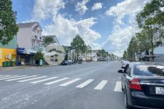 Cho thuê mặt bằng kinh doanh rộng đẹp mặt tiền trục chính kdc nam long 20 triệu