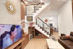 Chính chủ nhờ bán hoàng hoa thám, ba đình, 52m, 5 tầng nhỉnh 5 tỷ