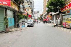 Mặt phố cửu việt 2, trâu quỳ 90m2, mặt tiền 6m lh 0985109357.