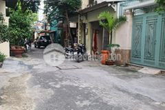 Bán nhà hxh văn chung, 5x17, 2 lầu, hẻm vip thông, khu cán bộ