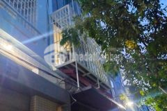 Nhà lê văn duyệt, 24m2, ngang 3.2m, 5 tầng btct giá chỉ 5,6 tỷ, hẻm 4m, xanh thông thoáng.