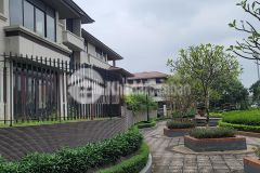 Bán biệt thự tây hồ vip. khu quan chức cấp cao nhà nước. dt 368m2. mt 21m. giá 188 tỷ