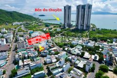 Nhà mặt tiền đường vũ hữu hòn xện nha trang giá 2,9 tỷ. giá tốt chỉ chốt trong tuần